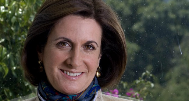 Amigos de la cantautora manifiestan indignación ante apoyo de directora del Museo Violeta Parra a candidatura de Piñera Amigos de la cantautora manifiestan indignación ante apoyo de directora del Museo Violeta Parra a candidatura de Piñera