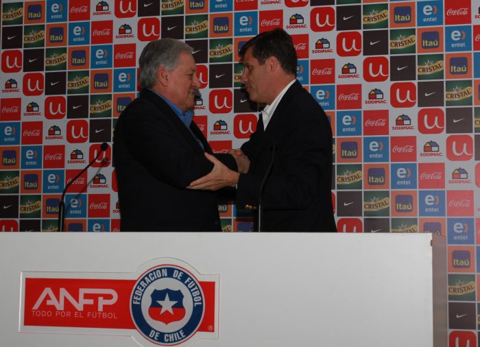 La Roja de Saieh: Unimarc se convirtió en el nuevo sponsor oficial de la Selección Chilena La Roja de Saieh: Unimarc se convirtió en el nuevo sponsor oficial de la Selección Chilena