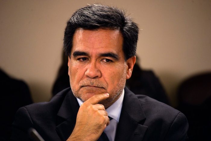 Director del SII niega desigualdad de trato a políticos investigados por boletas falsas Director del SII niega desigualdad de trato a políticos investigados por boletas falsas