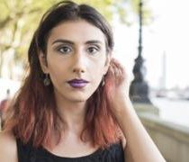 Mucho más que una voz aguda: cómo las transexuales aprenden a hablar como mujeres