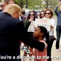 [VIDEO] El regaño de una niña a imitador profesional de Donald Trump: 
