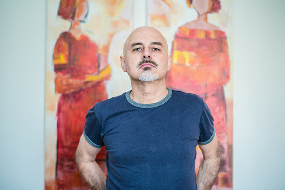 El premiado autor y guionista, Luis López-Aliaga, regresa con una nueva colección de cuentos El premiado autor y guionista, Luis López-Aliaga, regresa con una nueva colección de cuentos