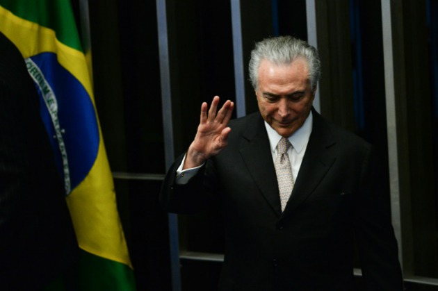 Reforma de pensiones elevaría acciones de Brasil en 15%, dice XP Reforma de pensiones elevaría acciones de Brasil en 15%, dice XP