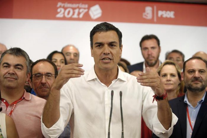 Nuevo líder del PSOE garantiza a Rajoy unidad contra secesionistas catalanes Nuevo líder del PSOE garantiza a Rajoy unidad contra secesionistas catalanes