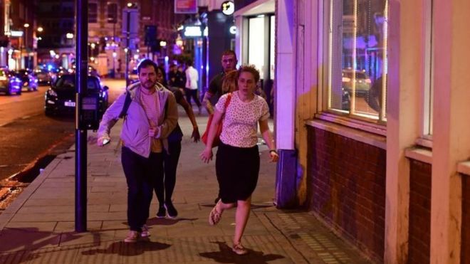 Reino Unido: lo que se sabe del «ataque terrorista» en Londres que dejó siete víctimas y tres atacantes muertos Reino Unido: lo que se sabe del
