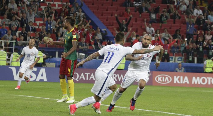 Chile debuta en la Copa Confederaciones con una victoria ante Camerún y ante la tecnología Chile debuta en la Copa Confederaciones con una victoria ante Camerún y ante la tecnología