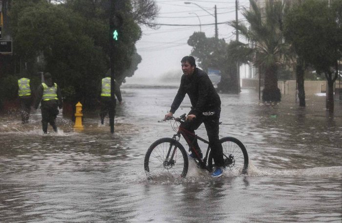 Climatólogo Raúl Cordero e informe del IPCC: “el cambio climático exacerba la conflictividad social” Climatólogo Raúl Cordero e informe del IPCC: “el cambio climático exacerba la conflictividad social”