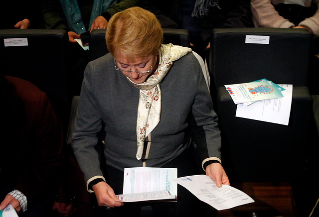 Bachelet entre los presidentes que más ganan en América Latina Bachelet entre los presidentes que más ganan en América Latina