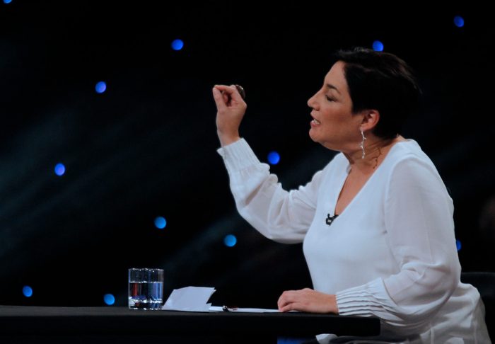 La encuesta del CEP ningunea al Frente Amplio: no mide a Sánchez en segunda vuelta contra Piñera ni pregunta por la primaria del sector La encuesta del CEP ningunea al Frente Amplio: no mide a Sánchez en segunda vuelta contra Piñera ni pregunta por la primaria del sector