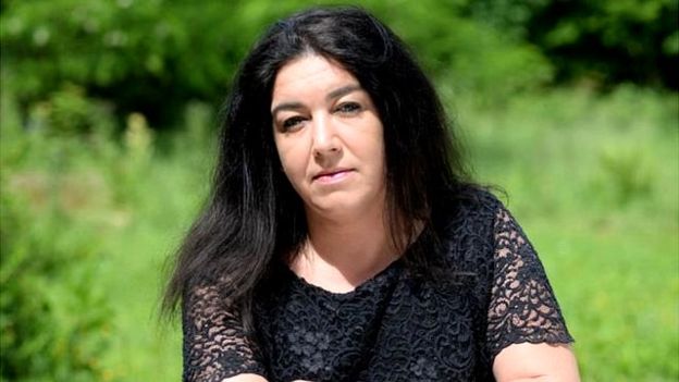 La activista de ultraderecha que se enamoró perdidamente de un inmigrante ilegal La activista de ultraderecha que se enamoró perdidamente de un inmigrante ilegal