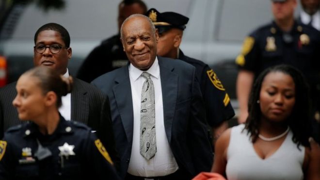 Juez declara «nulo» el juicio al actor Bill Cosby por abuso sexual