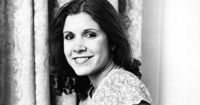 Carrie Fisher murió por apnea del sueño y otros factores, según el forense Carrie Fisher murió por apnea del sueño y otros factores, según el forense