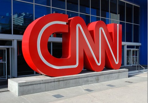 Tres periodistas de CNN dimiten tras retractarse de un reportaje sobre Rusia Tres periodistas de CNN dimiten tras retractarse de un reportaje sobre Rusia