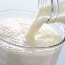 La leche y sus propiedades especiales: es capaz de prevenir enfermedades complejas