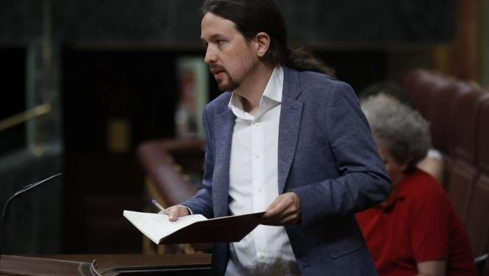 PSOE coincide en que Rajoy «merece» una moción de censura pero niega apoyo a Podemos PSOE coincide en que Rajoy