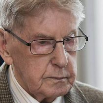 Fallece ex guardia de Auschwitz condenado por la muerte de 170 mil personas