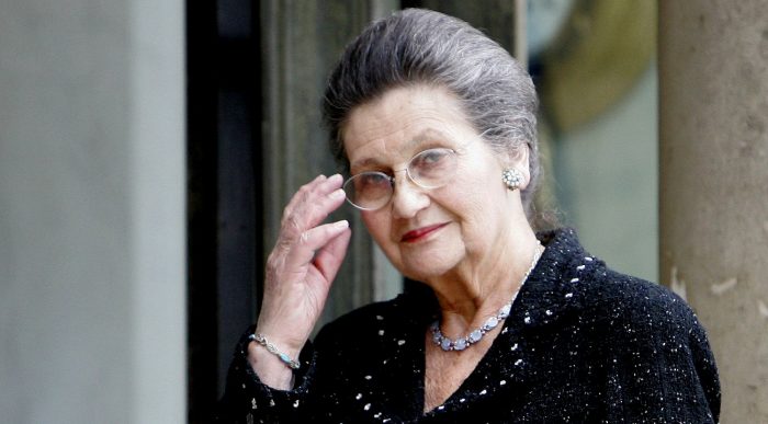 Muere Simone Veil, ícono del feminismo que sobrevivió al holocausto y legalizó el aborto en Francia Muere Simone Veil, ícono del feminismo que sobrevivió al holocausto y legalizó el aborto en Francia