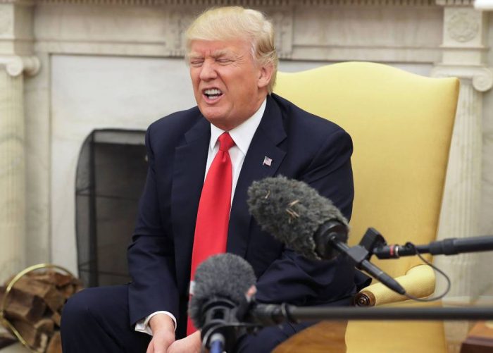 Dos fiscales demandarán a Donald Trump por recibir pagos de países extranjeros Dos fiscales demandarán a Donald Trump por recibir pagos de países extranjeros