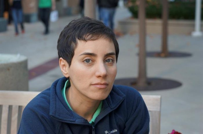 Matemáticos chilenos comentan lo que el mundo pierde con la partida de Maryam Mirzakhani, la primera mujer que ganó una Medalla Fields Matemáticos chilenos comentan lo que el mundo pierde con la partida de Maryam Mirzakhani, la primera mujer que ganó una Medalla Fields