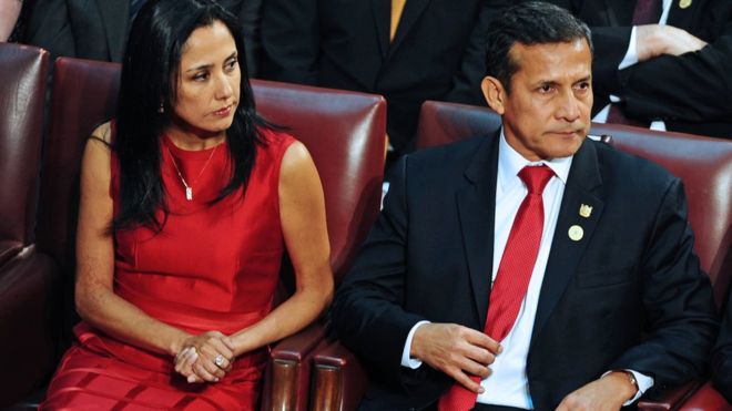 Fiscalía de Perú pide 18 meses de prisión preventiva para el expresidente Ollanta Humala y su esposa Fiscalía de Perú pide 18 meses de prisión preventiva para el expresidente Ollanta Humala y su esposa