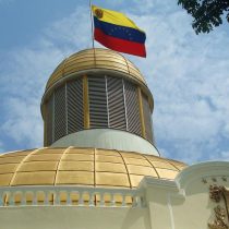 Fantasma del default pena a Venezuela: este lunes se reúne con más de 400 acreedores para renegociar deuda y evitar la quiebra financiera