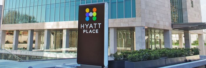 Gerente de Enel hospedó en Hotel Hyatt para zafar corte de luz