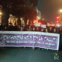 Masiva marcha en apoyo de Valentina Henríquez y otras víctimas de violencia de género