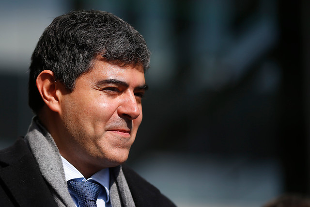 Abogado querellante en caso SQM: “Decisión de formalizar al senador Pizarro es tardía e incompleta” Abogado querellante en caso SQM: