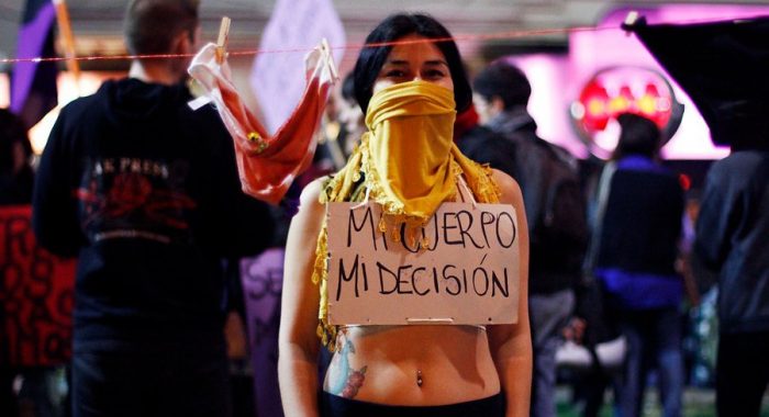 Alvear y Zapata cuestionan constitucionalidad del proyecto de aborto Alvear y Zapata cuestionan constitucionalidad del proyecto de aborto