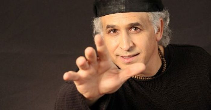 Álvaro Scaramelli dejará la presidencia de la SCD tras revelación de millonario aumento de derechos de autor Álvaro Scaramelli dejará la presidencia de la SCD tras revelación de millonario aumento de derechos de autor