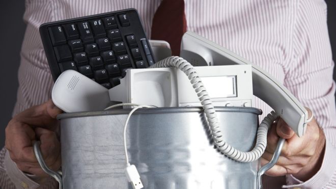 Cómo sacarle partido a tus viejos aparatos electrónicos (más allá de venderlos en eBay) Cómo sacarle partido a tus viejos aparatos electrónicos (más allá de venderlos en eBay)