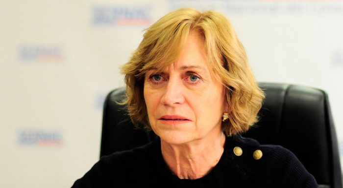 El Golpe de Matthei: despido masivo en colegios de Providencia El Golpe de Matthei: despido masivo en colegios de Providencia