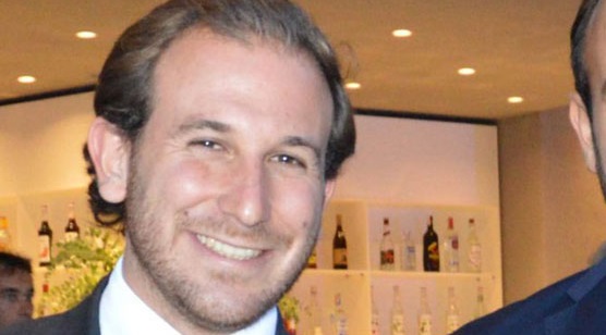 Siguen los cambios en Canal 13 pero todo queda en familia: Andrónico Luksic pone a su hijo Maximiliano como subdirector ejecutivo Siguen los cambios en Canal 13 pero todo queda en familia: Andrónico Luksic pone a su hijo Maximiliano como subdirector ejecutivo
