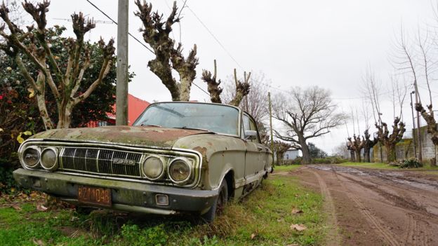 «Acá ya no hay nadie»: la tragedia de los pueblos abandonados de Argentina que vivieron años de esplendor gracias a sus estaciones de tren