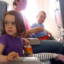 8 tips para cuidar la salud de los niños cuando viajas