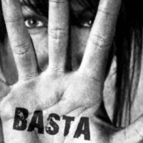 España logra pacto histórico para frenar la violencia contra la mujer