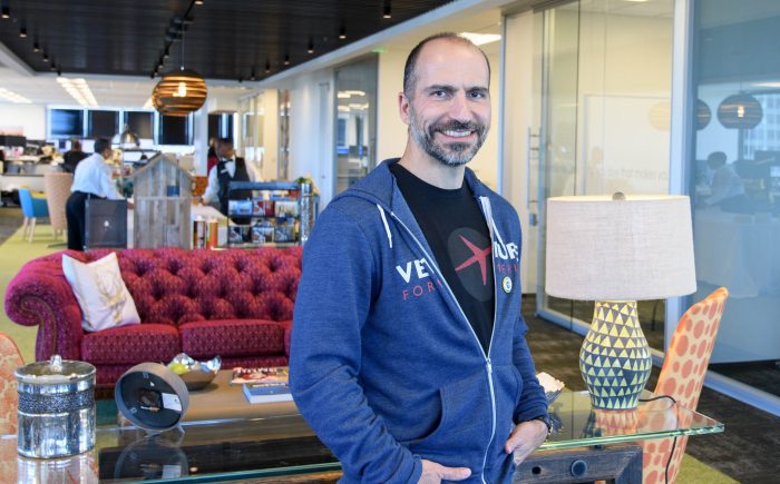 Uber definió a su nuevo CEO y busca dejar atrás polémicas de su fundador Uber definió a su nuevo CEO y busca dejar atrás polémicas de su fundador