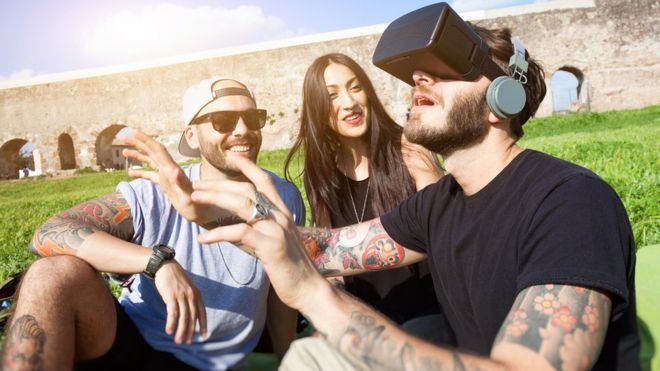 Cómo elegir la cámara correcta para hacer videos en 360 grados Cómo elegir la cámara correcta para hacer videos en 360 grados