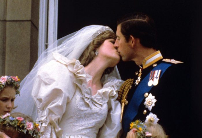 La vida de la princesa Diana a través de algunas de sus imágenes más icónicas La vida de la princesa Diana a través de algunas de sus imágenes más icónicas