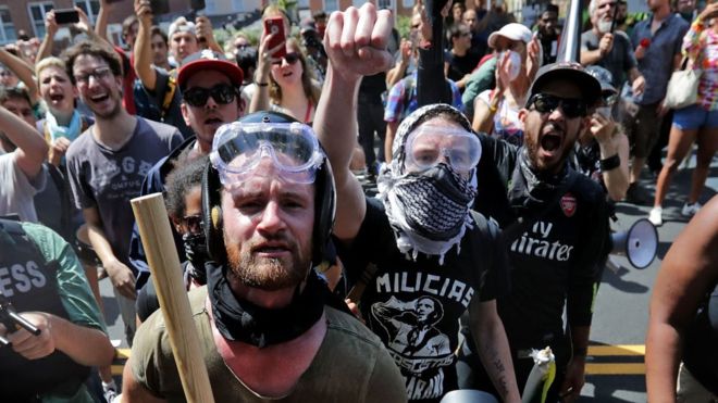 Qué es Antifa, el grupo que está en pie de guerra contra los supremacistas blancos en Estados Unidos Qué es Antifa, el grupo que está en pie de guerra contra los supremacistas blancos en Estados Unidos