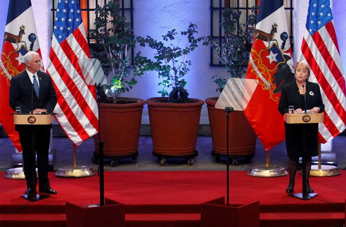 Presidenta Michelle Bachelet categórica con gobierno de Trump: Chile no apoyará “golpes de Estado o intervenciones militares” en Venezuela Presidenta Michelle Bachelet categórica con gobierno de Trump: Chile no apoyará