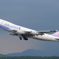 El iPhone 8 dispara las acciones de una aerolínea taiwanesa