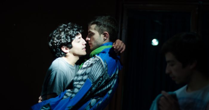 Obra “Romeo y Julián” de la compañía Legión Escénica en Teatro Camilo Henríquez Obra “Romeo y Julián” de la compañía Legión Escénica en Teatro Camilo Henríquez