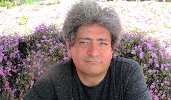 Mauricio Electorat, escritor: “Chile es su poesía y no otra cosa” Mauricio Electorat, escritor: “Chile es su poesía y no otra cosa”