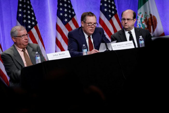 Primer round de negociaciones sobre nuevo Tratado de Libre Comercio de América del Norte cierra sin despejar las incertidumbres que preocupan al mercado Primer round de negociaciones sobre nuevo Tratado de Libre Comercio de América del Norte cierra sin despejar las incertidumbres que preocupan al mercado