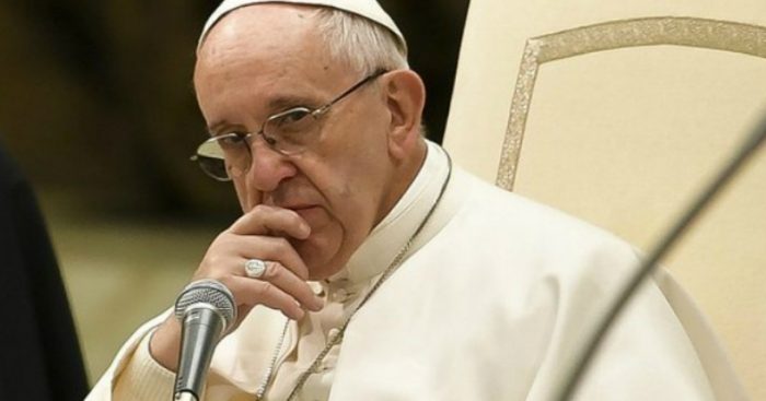 Papa Francisco ordena intervenir el Sodalicio de Vida Cristiana, institución controladora de la U. Gabriela Mistral Papa Francisco ordena intervenir el Sodalicio de Vida Cristiana, institución controladora de la U. Gabriela Mistral