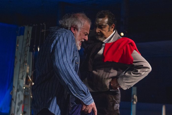 Hemingway llega al teatro a la chilena y escrito en décima Hemingway llega al teatro a la chilena y escrito en décima