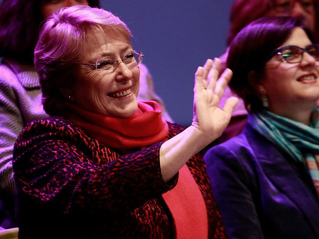 Bachelet: “Lo que más me molesta es la posverdad” Bachelet: