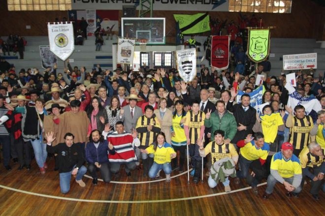 Organizaciones deportivas del Maule recibieron títulos de dominio y podrán optar a beneficios del Estado Organizaciones deportivas del Maule recibieron títulos de dominio y podrán optar a beneficios del Estado