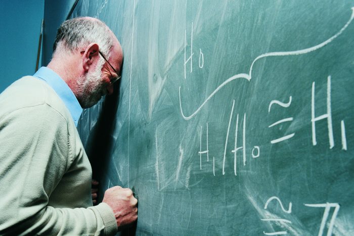 Las víctimas del burnout: el síndrome que deja a los profesores jóvenes con el ánimo por los suelos Las víctimas del burnout: el síndrome que deja a los profesores jóvenes con el ánimo por los suelos